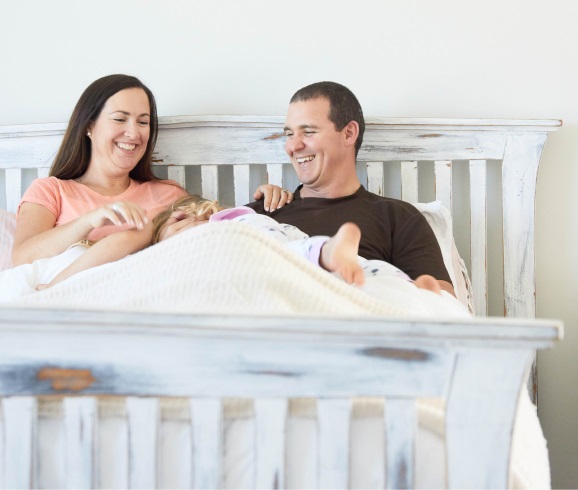 Couple_Bed